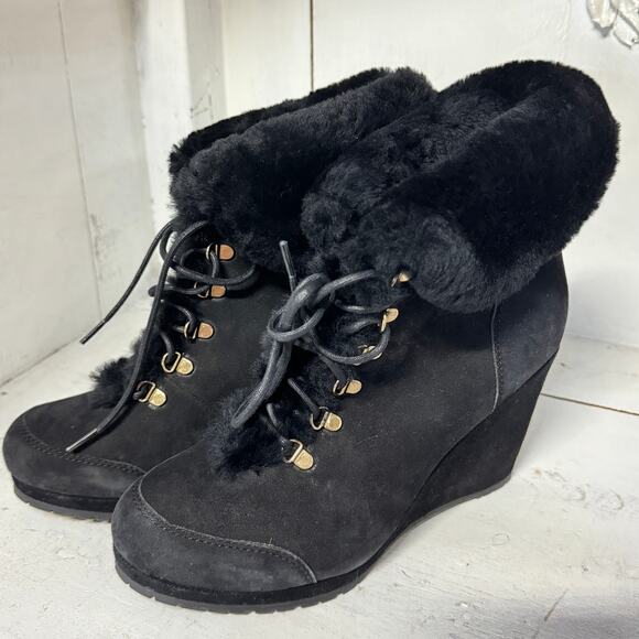 NWT L.K. Bennett Cecily Suede Shearling Ankle Wedge Boots Black Women's 38.5 - Picture 2 of 9